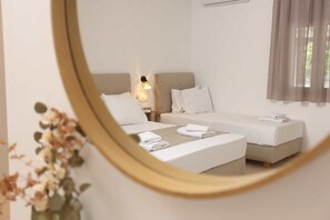 Studio familial | Fer et planche à repasser, accès au Wi-Fi (inclus)