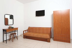 Studio | Living area