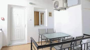 Căn hộ, 1 phòng ngủ | Ban công