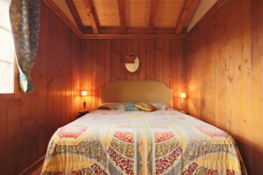 7 dormitorios, tabla de planchar con plancha, wifi y ropa de cama