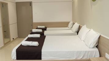 Desk, laptop workspace, iron/ironing board, free WiFi