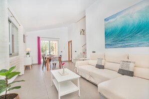TV - Villa Bonaire - By Dream Villas Pollensa (Alcúdia)