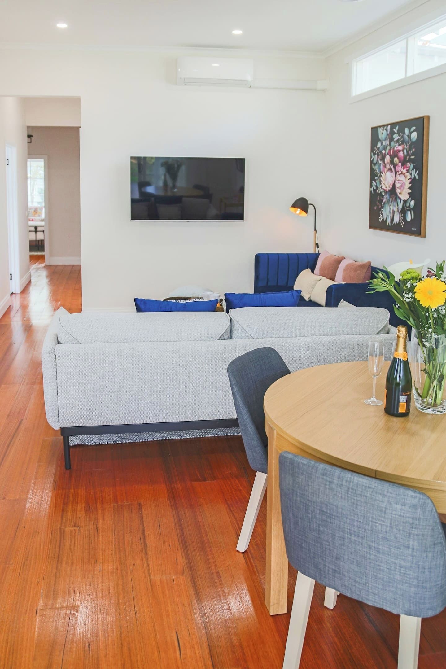 TV, fireplace, offices
