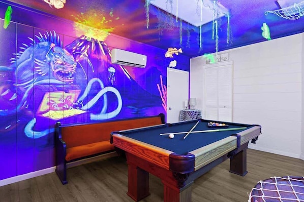 Game room