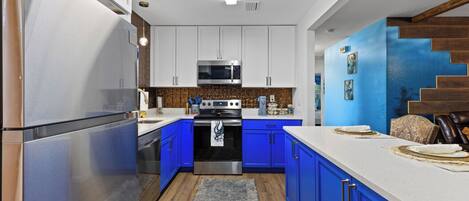 Microwave, oven, stovetop, dishwasher