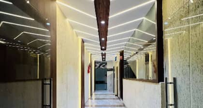 Hotel Shree Palace & Restaurant