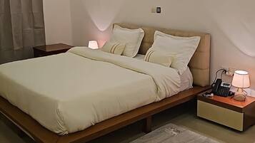 Chambre Double Standard, vue cour intérieure