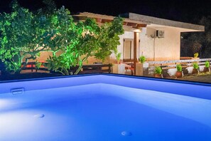 House | 2 bedrooms, Internet