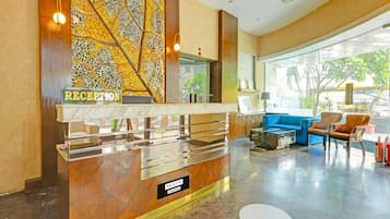 Rumah | Resepsionis