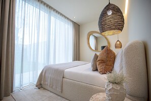 2 bedrooms, iron/ironing board, Internet, bed sheets - Exclusive Duplex Apartment in Talamanca (Santa Eulalia del Río)