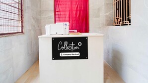 Reception - Collection O Coimbatore Hopes College (Coimbatore)
