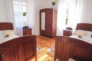 Villa (4 Bedrooms) | Interior
