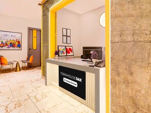 House | Reception