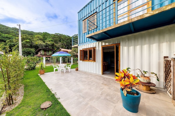 Villa | Outdoor dining - 3BR House w/ BBQ 800m From Beach Rju8301 (Bombinhas)