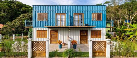 ベーシック ヴィラ | 外観