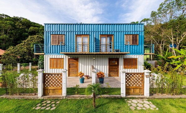 Basic Villa | Exterior - 3BR House w/ BBQ 800m From Beach Rju8301 (Bombinhas)