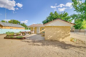 House (2 Bedrooms) | Interior - 3 Mi to Old Town, Fenced Yard: ABQ Abode! (Albuquerque)