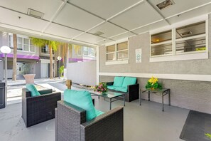 Apartment (1 Bedroom) | Interior