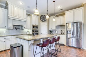 Nhà (3 Bedrooms) | Nội thất