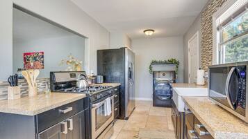 Casa (2 Bedrooms) | Interior