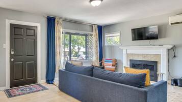 Casa (2 Bedrooms) | Interior