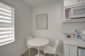 Apartment (0 Bedroom) | Interior - Private Patio, Steps to Lake: Soap Lake Studio! (Soap Lake)