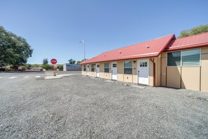 Apartment (0 Bedroom) | Interior