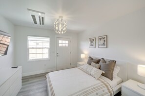 Apartment (0 Bedroom) | Front of property