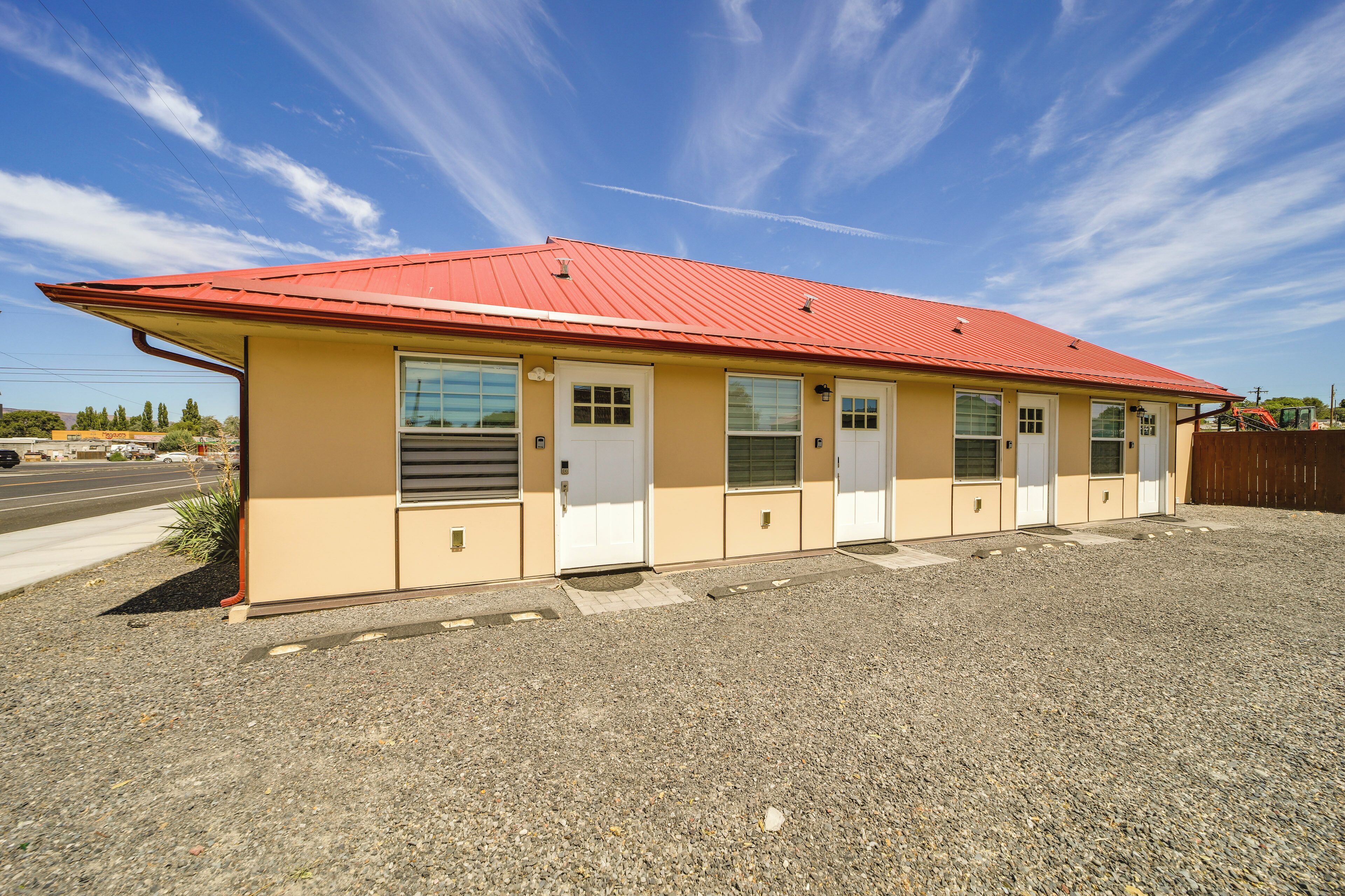 Apartment (0 Bedroom) | Interior