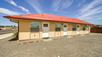 Apartment (0 Bedroom) | Interior