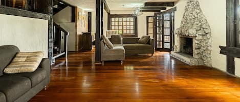 Villa | Living area