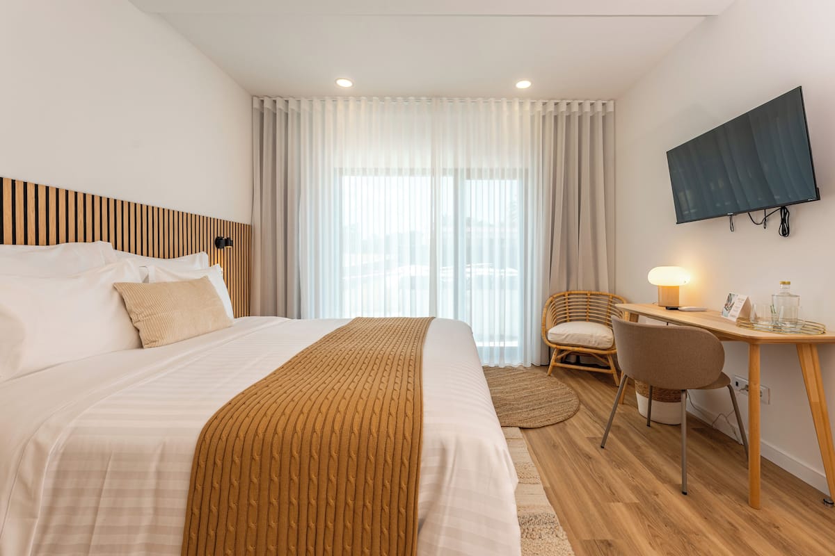 Superior Suite, Garden View | Premium bedding, memory foam beds, individually decorated