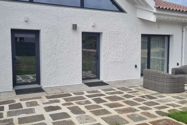 Fachada da propriedade