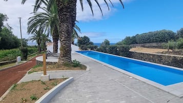 Private pool