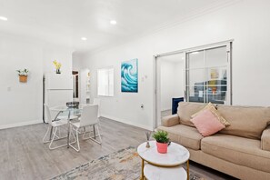 House | 2 bedrooms, Internet