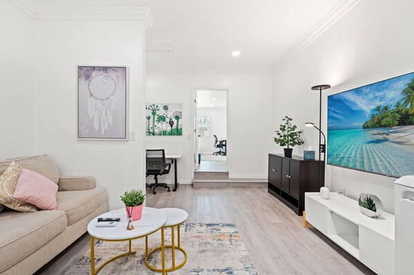 House | 2 bedrooms, Internet