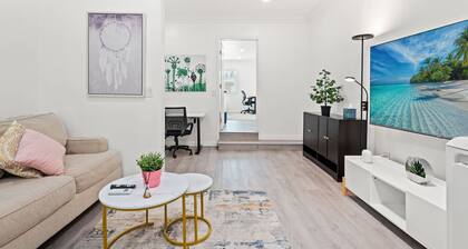 Spacious Bright Home Fully Equipped