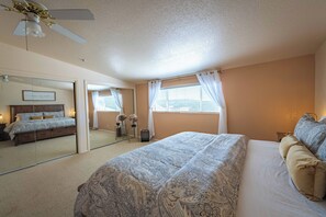 1 bedroom, iron/ironing board, travel cot, free WiFi