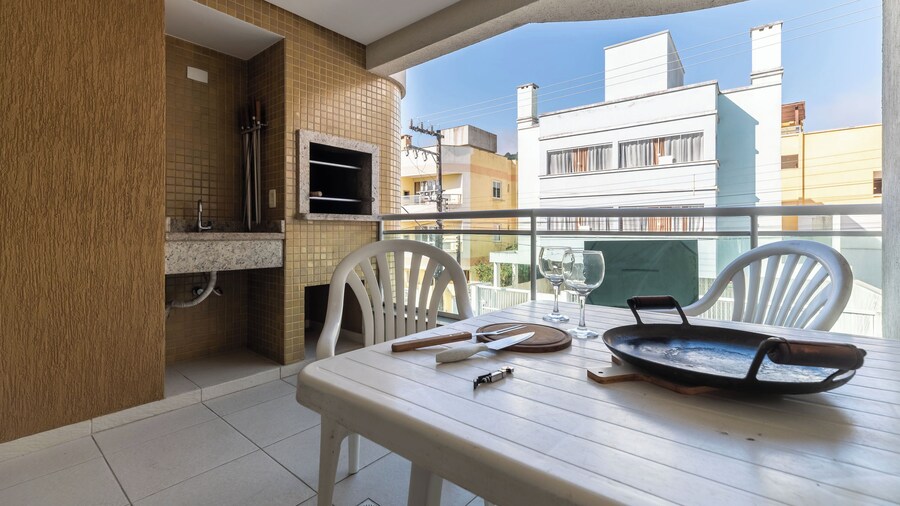 RFO - Apartments Just Steps From Bombinhas Beach