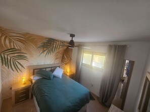 1 habitación, wifi y ropa de cama