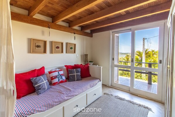 Basic Villa | Interior