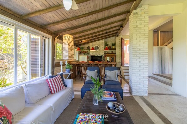 Basic Villa | Living area