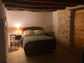 3 chambres, draps fournis