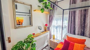 3 habitaciones, escritorio y wifi