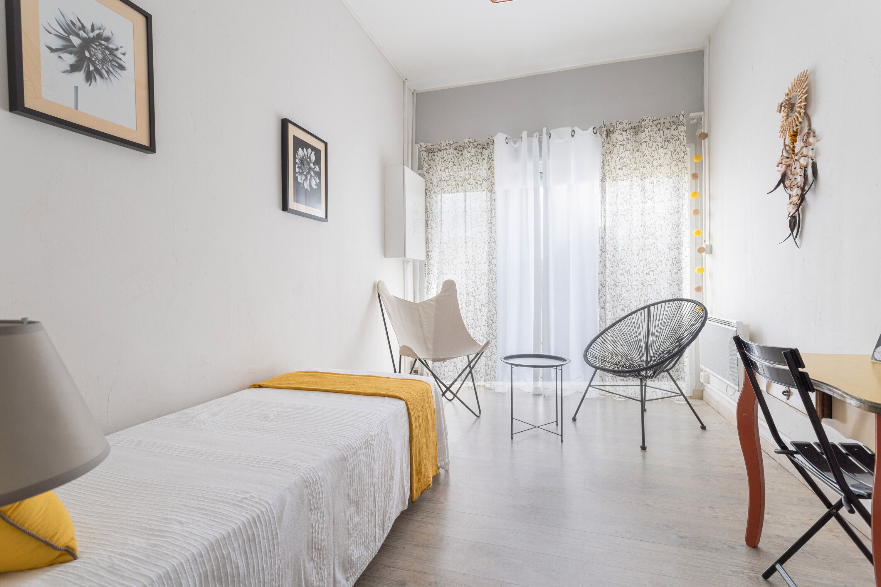 3 chambres, fer et planche à repasser, Wi-Fi, draps fournis