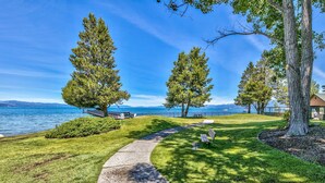 Property grounds - 439AW Tahoe Keys Studio Perfect Couples Get Away (South Lake Tahoe)