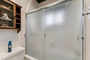 Unclassified image, 5 of 36, button - Tahoe Keys Studio Perfect Couples Get Away (South Lake Tahoe)