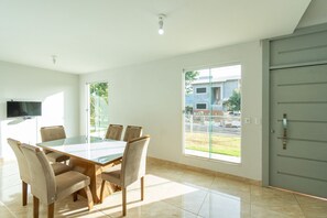 Villa | Restaurantes