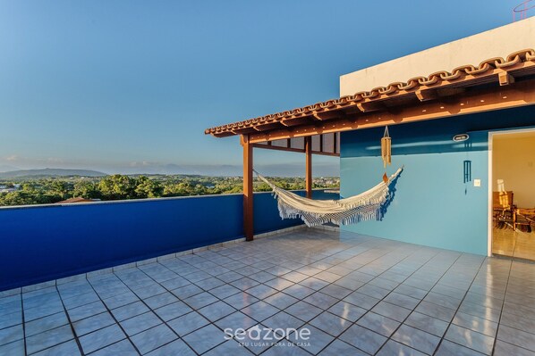 Basic Apartment | Terrace/patio