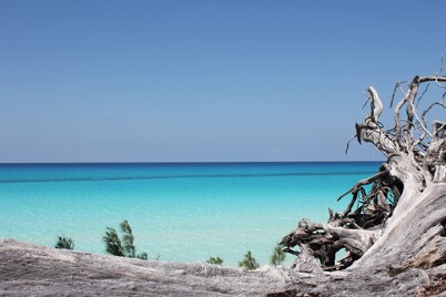 Exclusive Bimini Bay home with private boat slip.